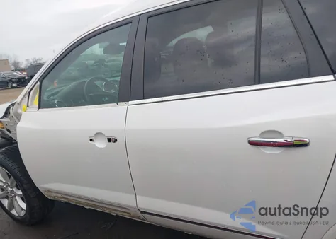 2017 Buick Enclave Premium z USA, uszkodzony, nr VIN 5GAKVCKD0HJ181510